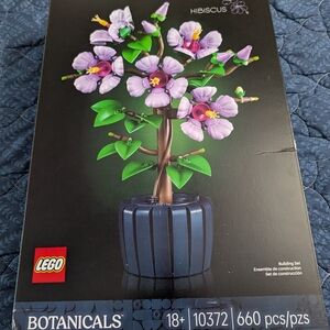 LEGO Botanicals Hibiscus Set